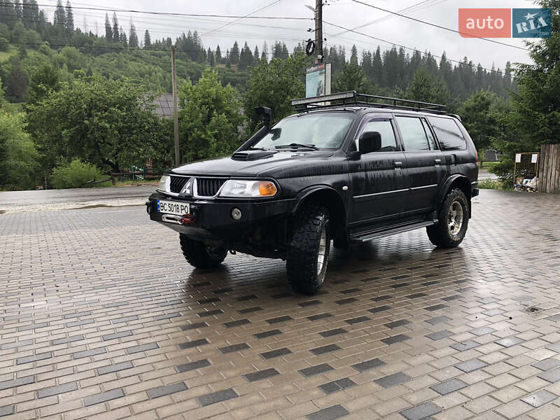 2007 mitsubishi pajero sport