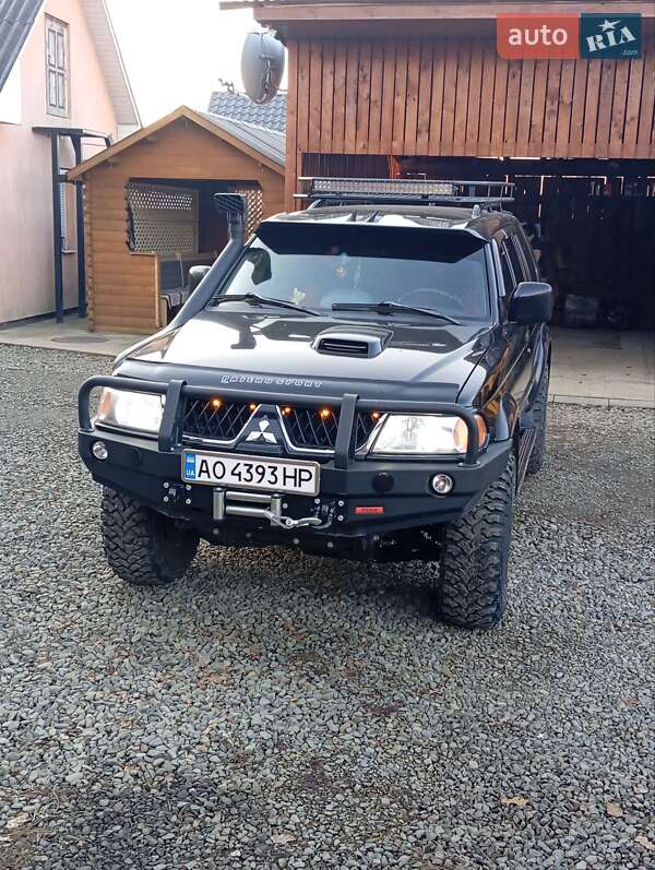 2007 mitsubishi pajero sport