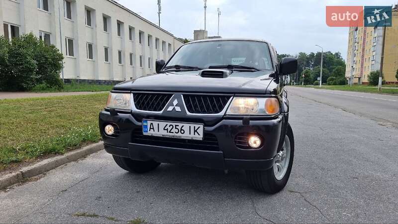 2008 mitsubishi pajero sport