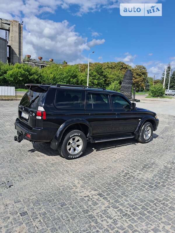 2008 mitsubishi pajero