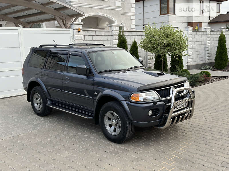 2008 mitsubishi pajero sport