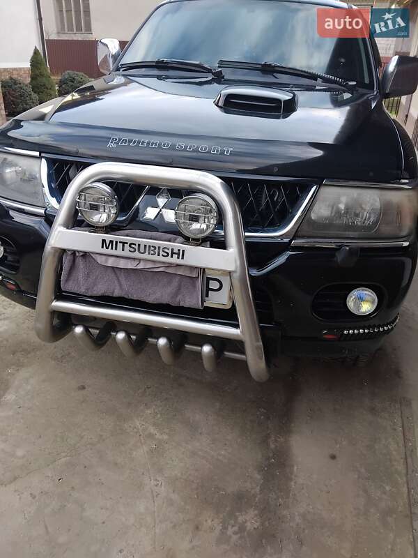 2008 mitsubishi pajero