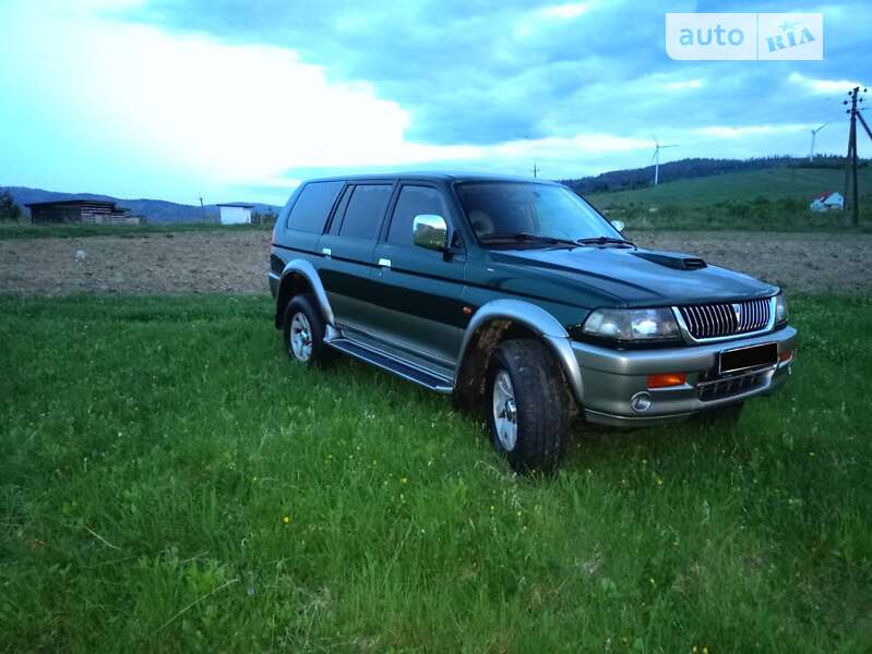 1998 mitsubishi pajero
