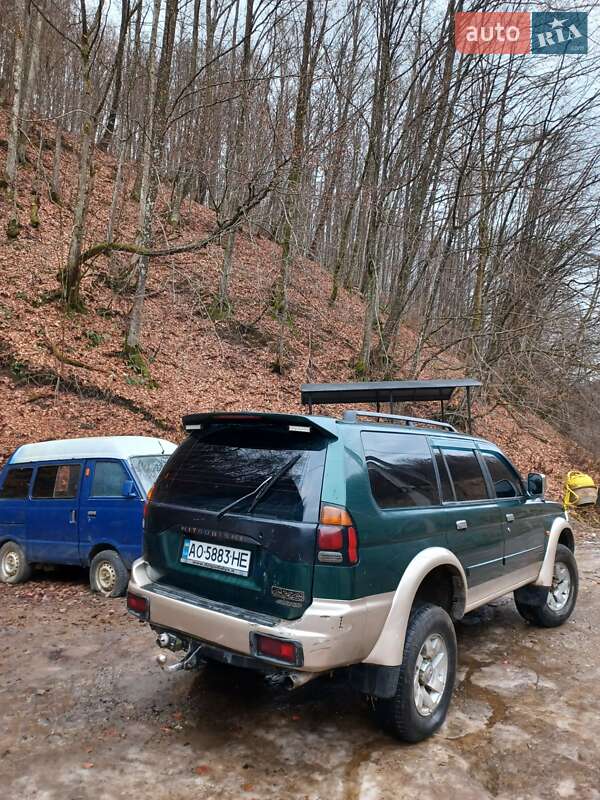 2000 mitsubishi pajero sport