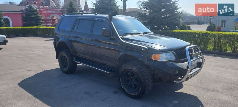 2007 mitsubishi pajero sport
