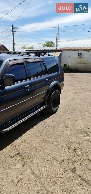 2008 mitsubishi pajero