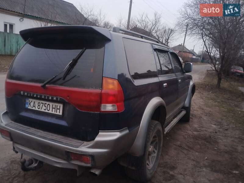 1999 mitsubishi pajero sport