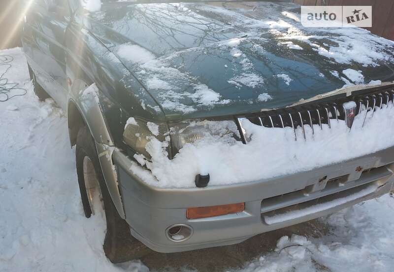 1999 mitsubishi pajero