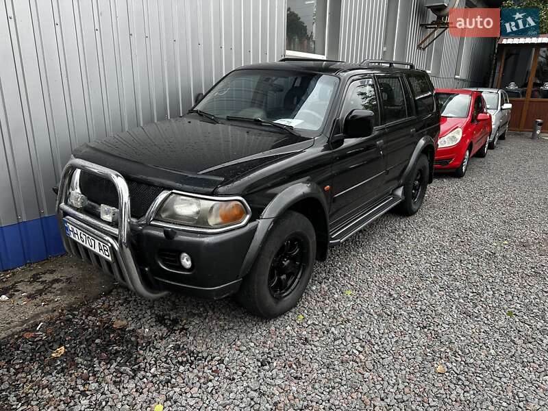 1999 mitsubishi pajero