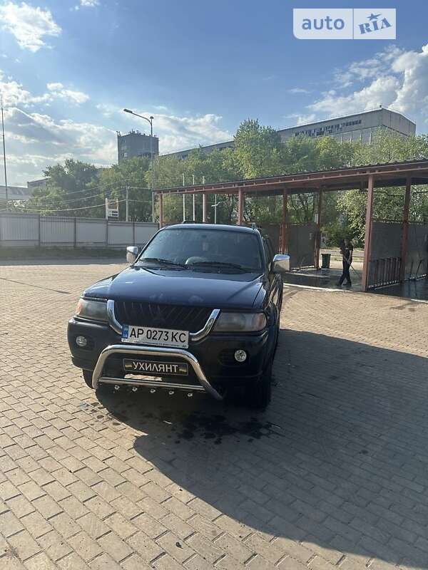 2000 mitsubishi pajero