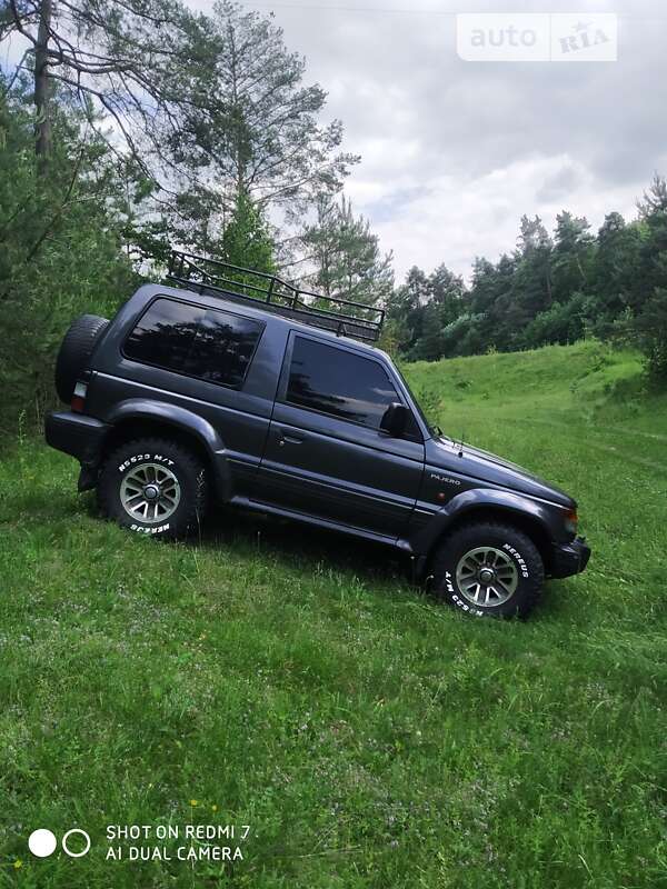 1992 mitsubishi pajero