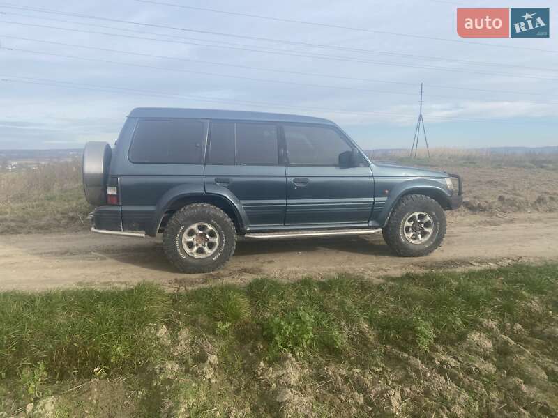 1993 mitsubishi pajero