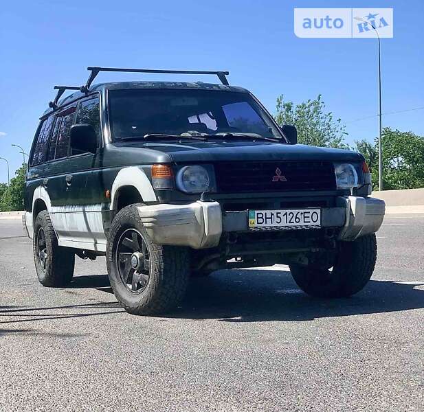 1993 mitsubishi pajero