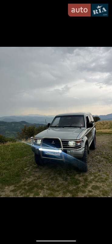 1996 mitsubishi pajero