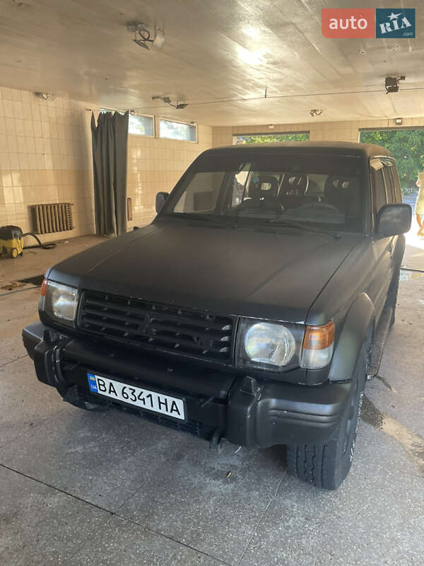 1996 mitsubishi pajero