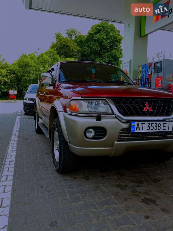2001 mitsubishi pajero
