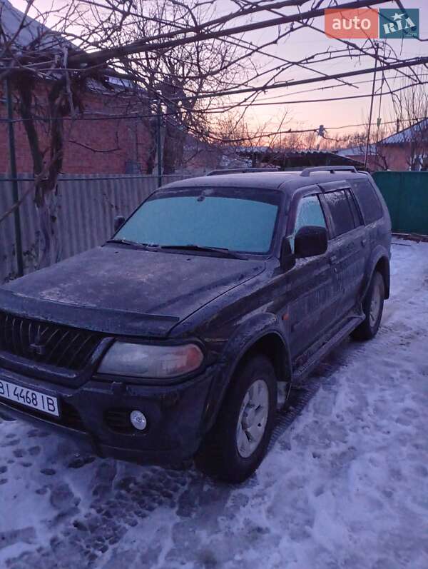 2001 mitsubishi pajero sport