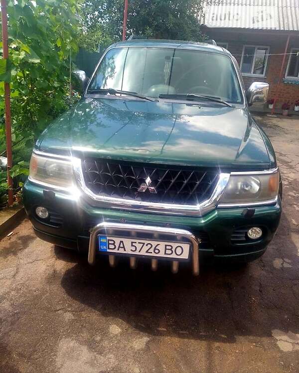 2001 mitsubishi pajero sport
