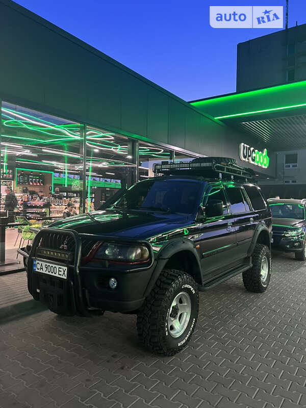 2001 mitsubishi pajero