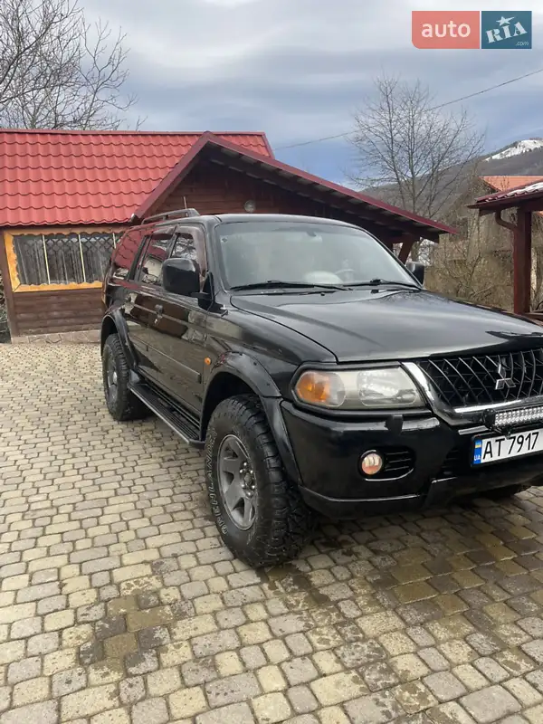 2003 mitsubishi pajero sport