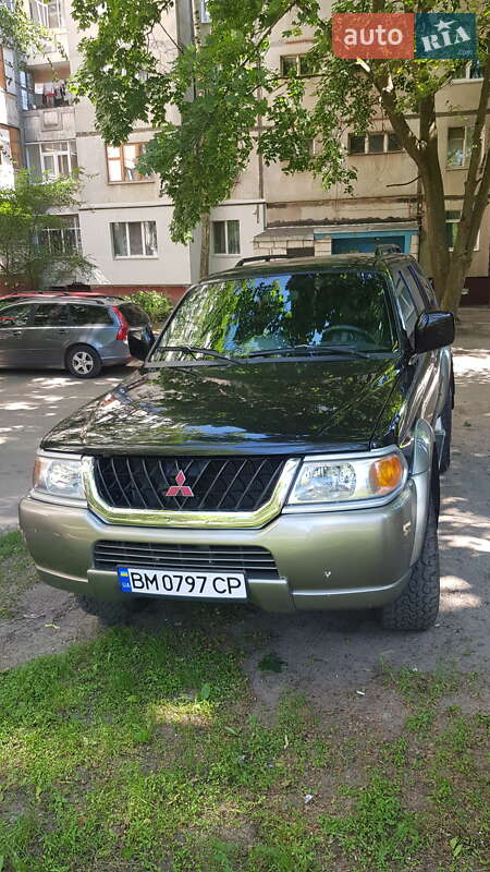 2003 mitsubishi pajero