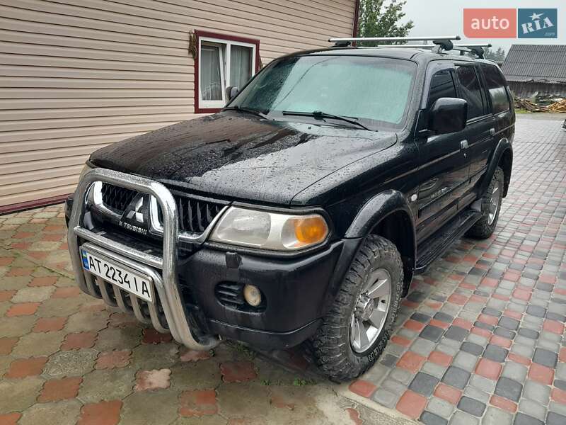 2005 mitsubishi pajero sport