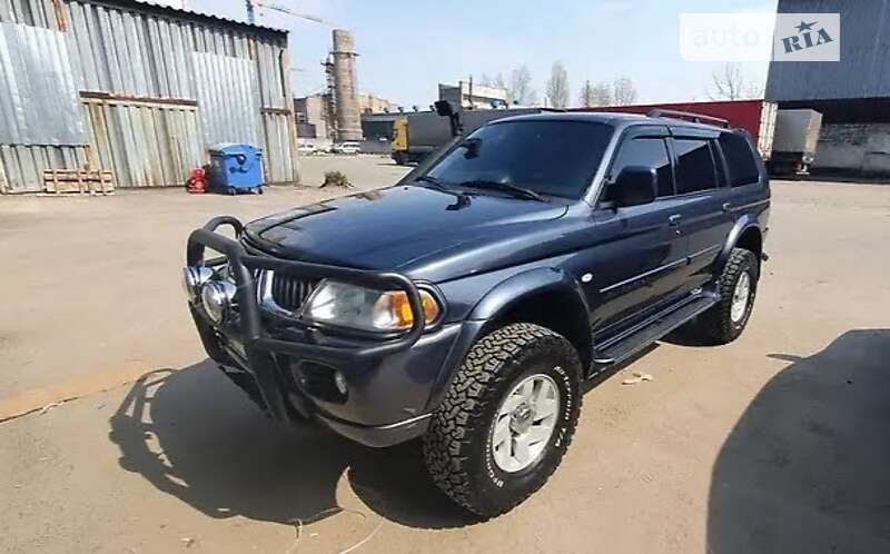 2006 mitsubishi pajero-sport