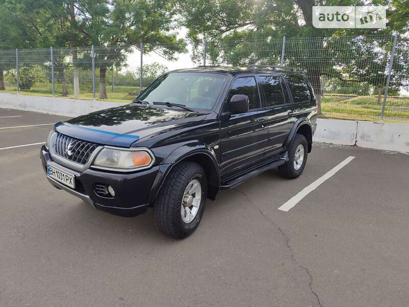 2006 mitsubishi pajero sport
