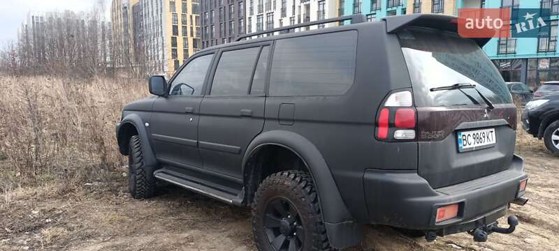 2006 mitsubishi pajero sport