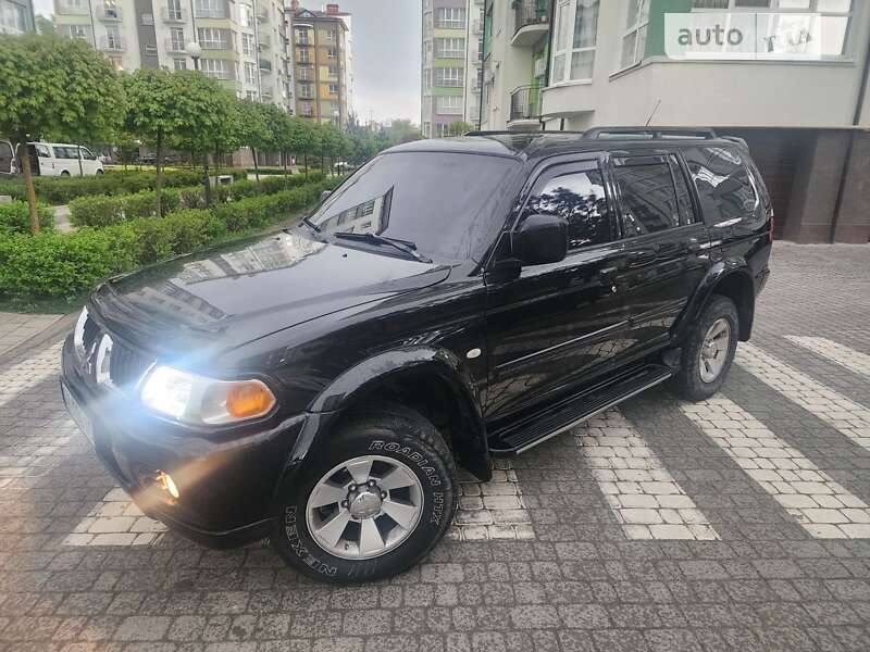 2006 mitsubishi pajero sport