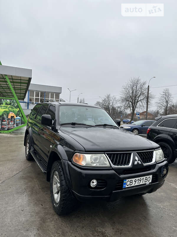2006 mitsubishi pajero sport