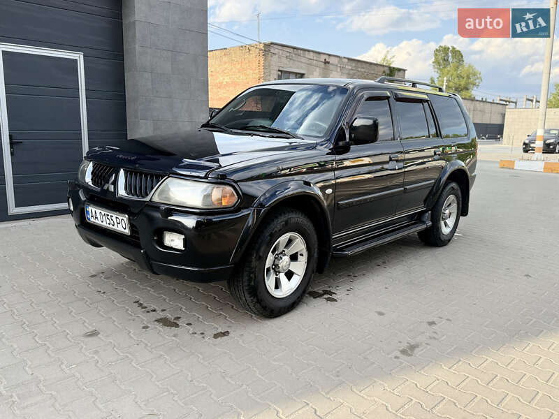 2006 mitsubishi pajero-sport
