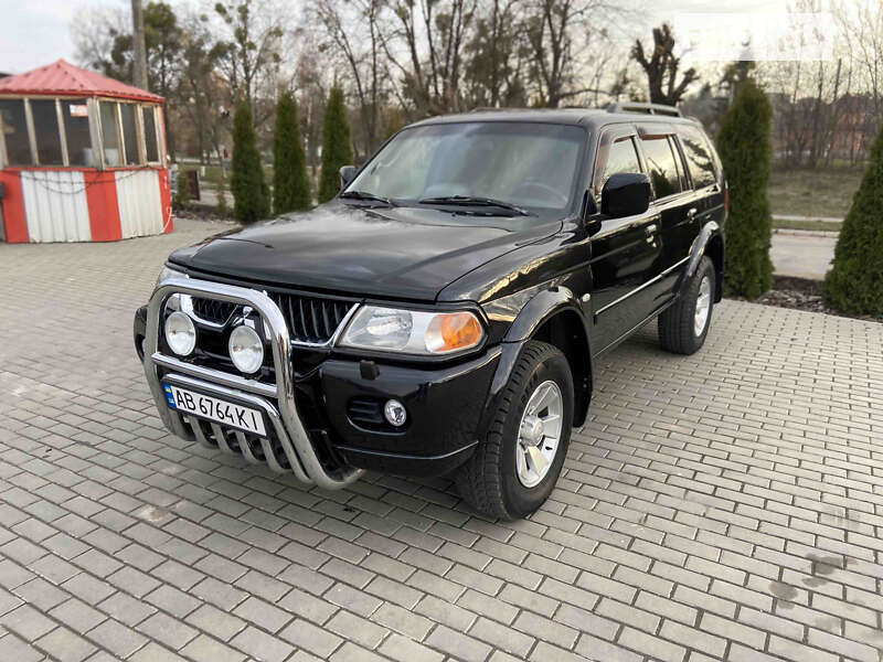 2006 mitsubishi pajero sport
