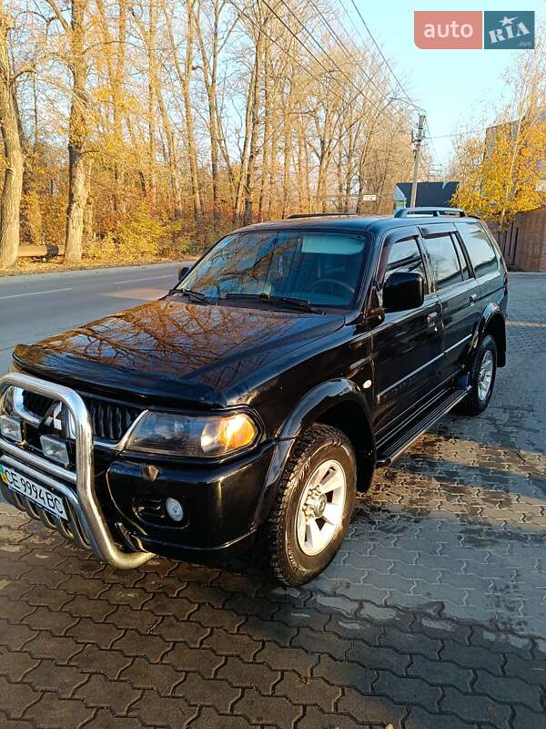 2006 mitsubishi pajero