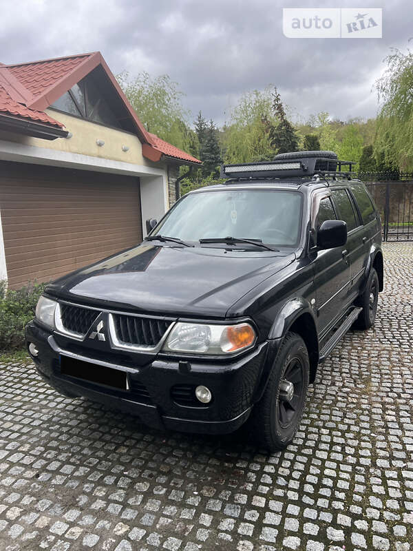 2007 mitsubishi pajero sport