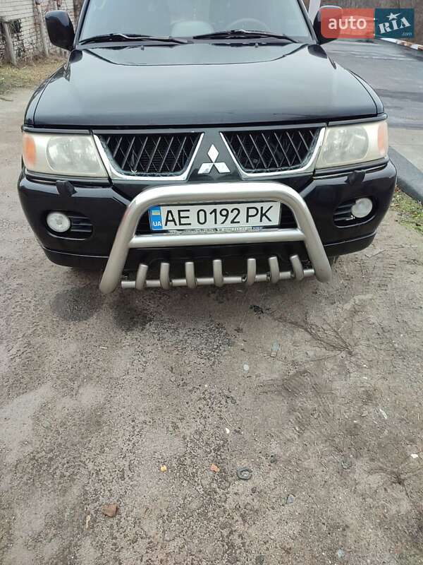 2007 mitsubishi pajero