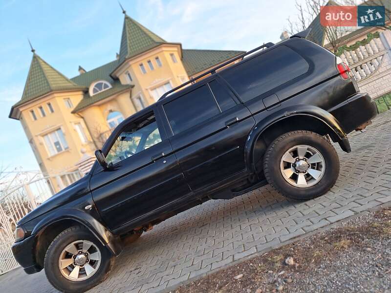 2007 mitsubishi pajero
