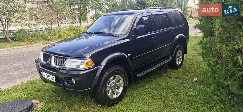 2007 mitsubishi pajero