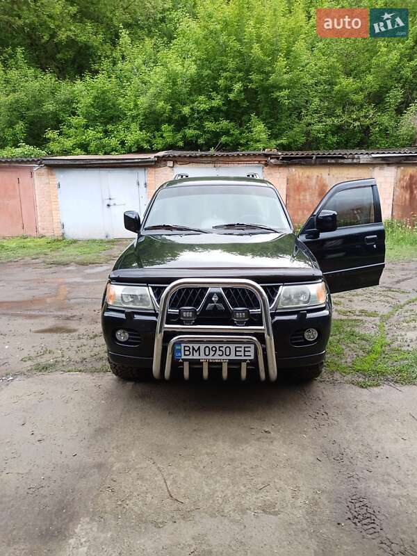 2007 mitsubishi pajero sport