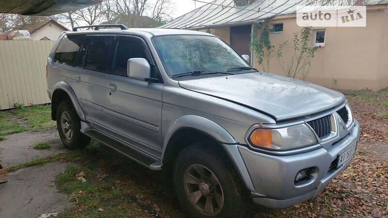 2007 mitsubishi pajero sport