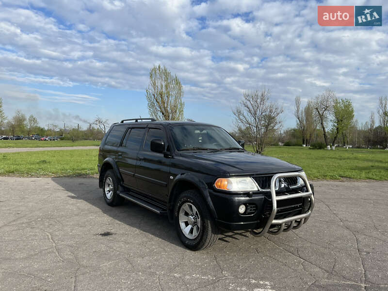 2008 mitsubishi pajero sport