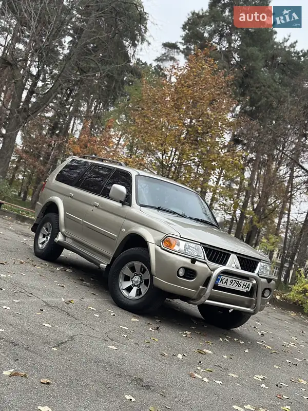 2008 mitsubishi pajero