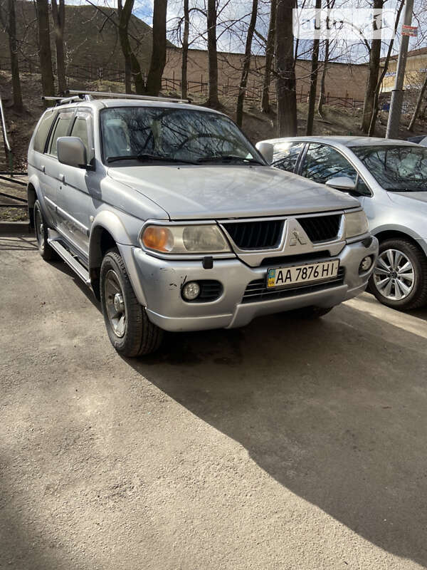 2008 mitsubishi pajero sport