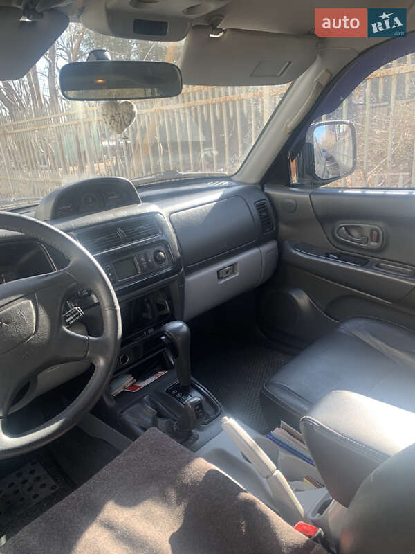 2008 mitsubishi pajero sport