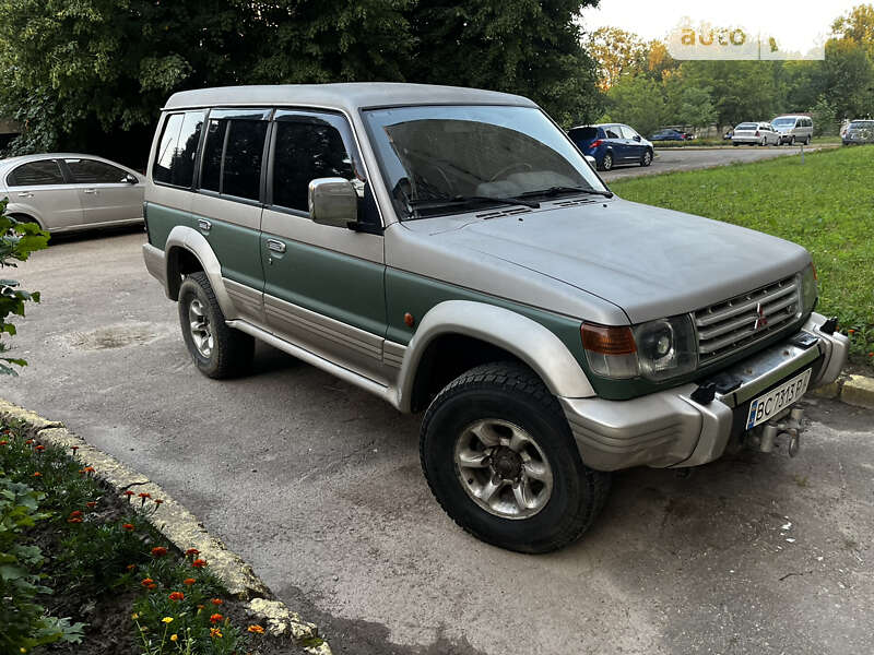 1996 mitsubishi pajero