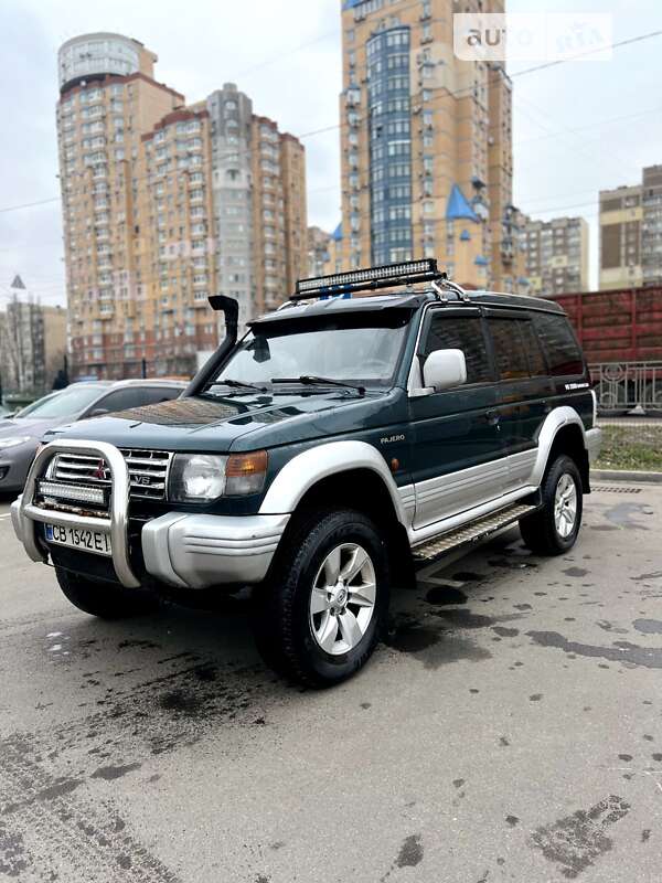 1997 mitsubishi pajero
