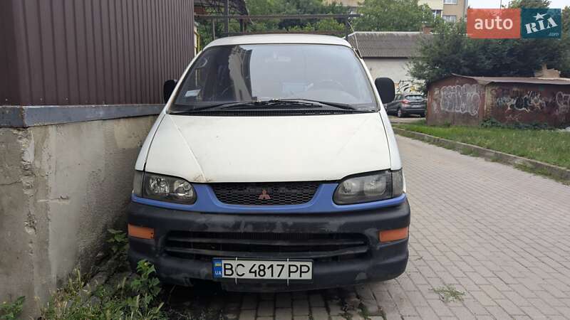 1999 mitsubishi l 400