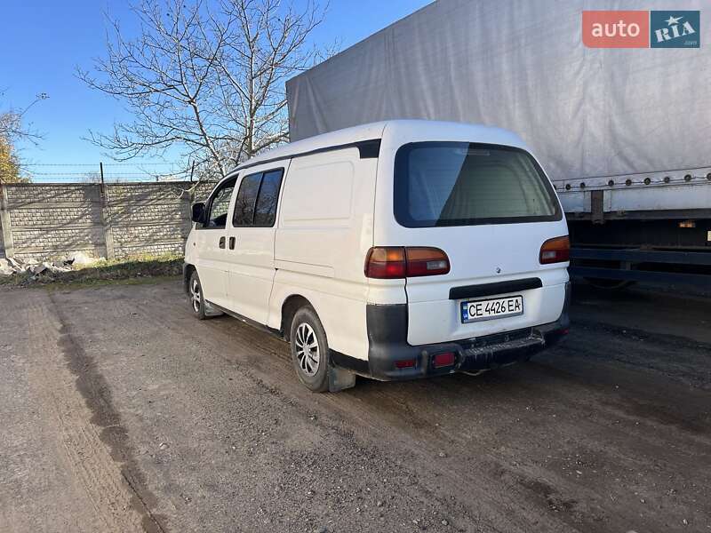1998 mitsubishi l 400
