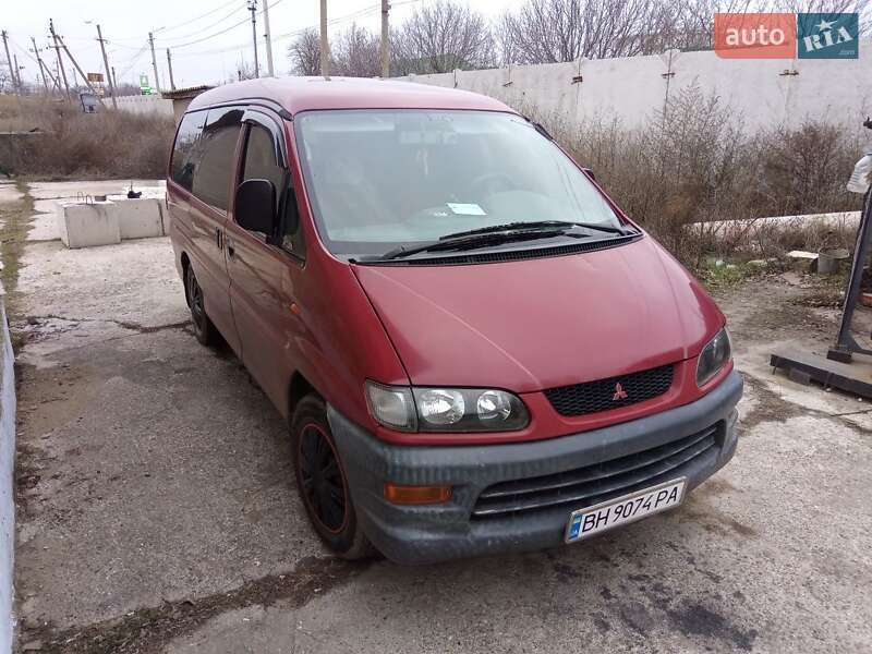 2000 mitsubishi l 400