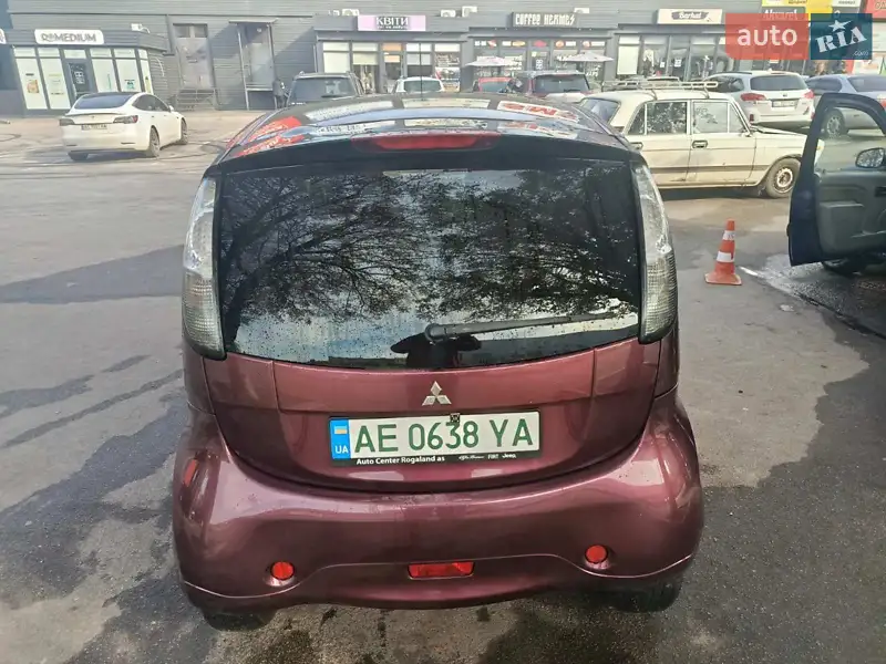 2011 mitsubishi i-miev
